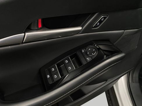 New 2025 MAZDA CX-30 AWD 2.5 S w/ Select Sport Pkg image 27