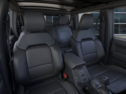 New 2025 Ford Bronco Badlands AWD/4WD image 12