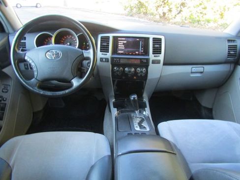 Used 2008 Toyota 4Runner Sport image 17