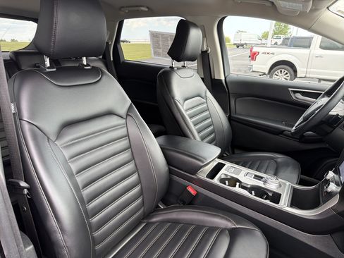 Certified 2024 Ford Edge SEL w/ Convenience Package AWD/4WD image 46
