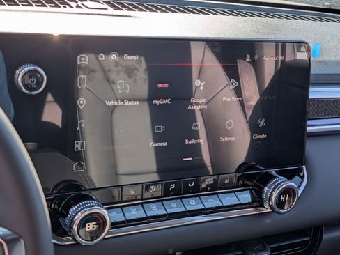 New 2026 GMC Canyon Elevation w/ Convenience Package image 44