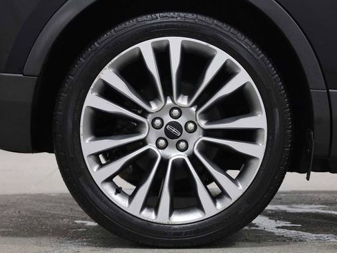 Used 2018 Lincoln MKX Reserve w/ Luxury Package image 36