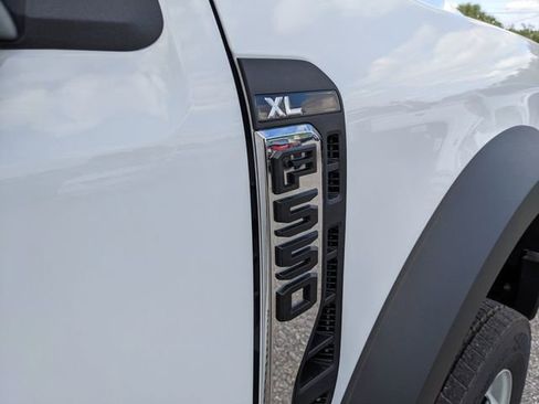 New 2026 Ford F550 4x4 Regular Cab Super Duty image 11