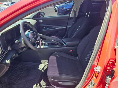 Used 2022 Hyundai Elantra SEL w/ Cargo Package FWD image 20