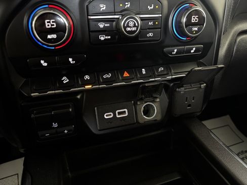 Used 2019 Chevrolet Silverado 1500 RST w/ All-Star Edition AWD/4WD image 32