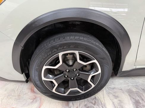 Used 2014 Subaru Crosstrek 2.0i Premium AWD/4WD image 32