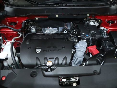 Used 2024 Mitsubishi Outlander Sport LE image 39