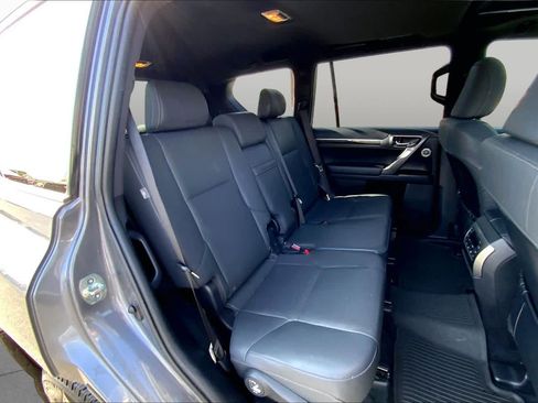 Used 2022 Lexus GX 460 Premium w/ Premium Plus Package AWD/4WD image 20