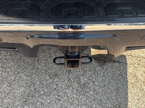 Used 2024 Toyota 4Runner Limited AWD/4WD image 9