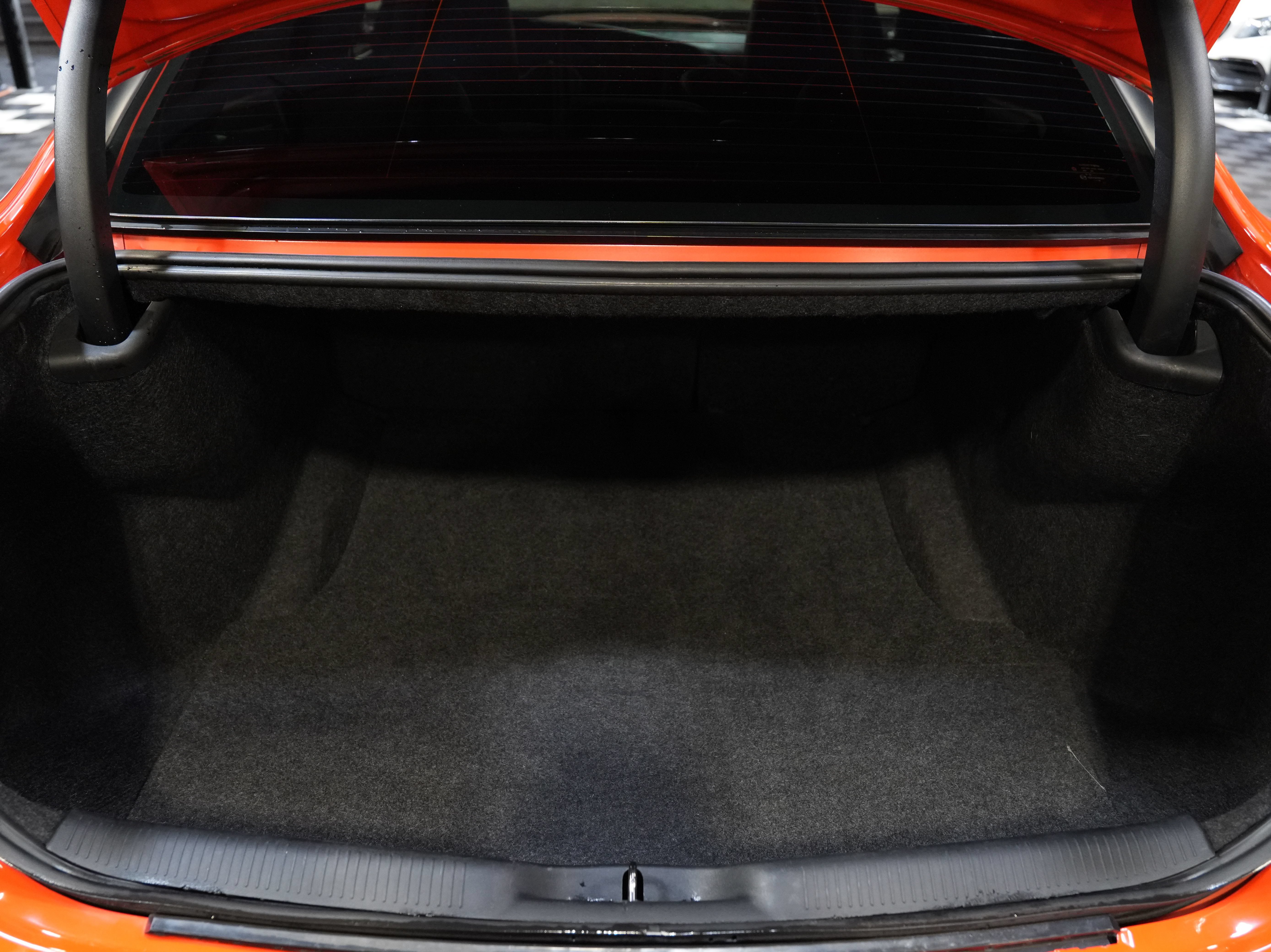 Used 2019 Dodge Charger SRT Hellcat w/ Navigation & Travel Group RWD image 56