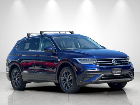 Used 2023 Volkswagen Tiguan SE FWD image 7