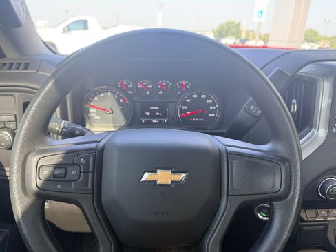 Used 2026 Chevrolet Silverado 1500 W/T RWD image 10