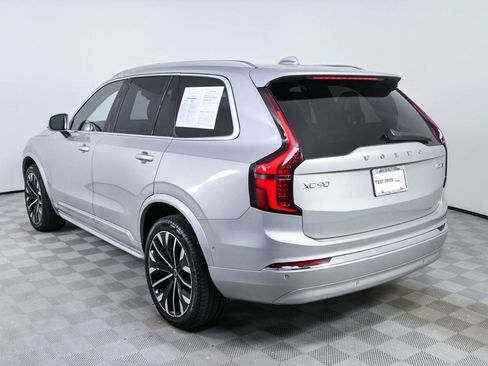 Used 2025 Volvo XC90 B6 Plus AWD/4WD image 3