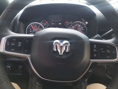 Certified 2026 RAM 2500 Big Horn AWD/4WD image 36