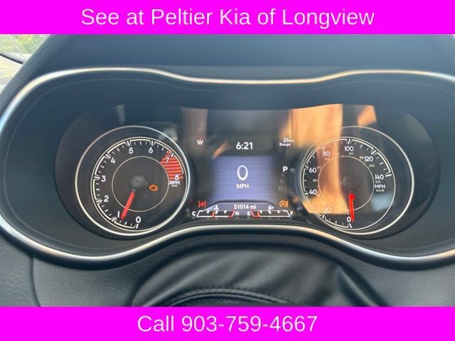 Used 2020 Jeep Cherokee Trailhawk w/ Cold Weather Group AWD/4WD image 17