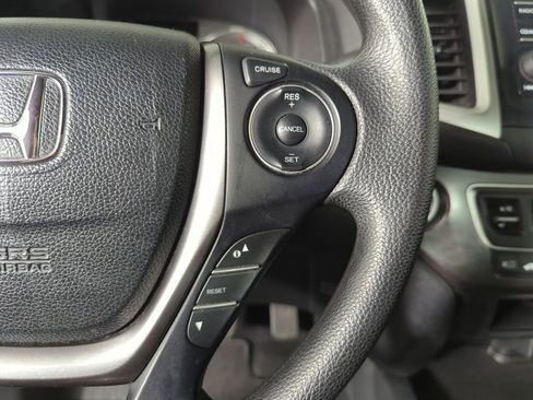 Used 2017 Honda Ridgeline RT image 29