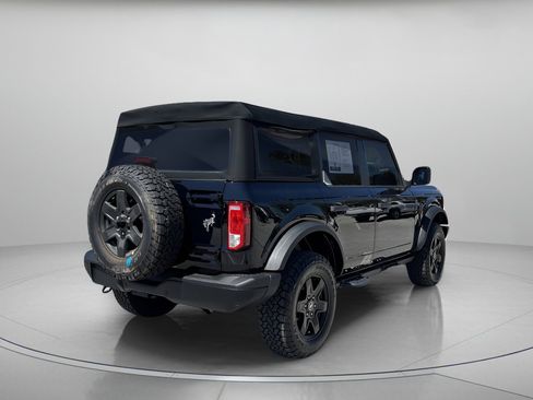 Used 2024 Ford Bronco Black Diamond image 3