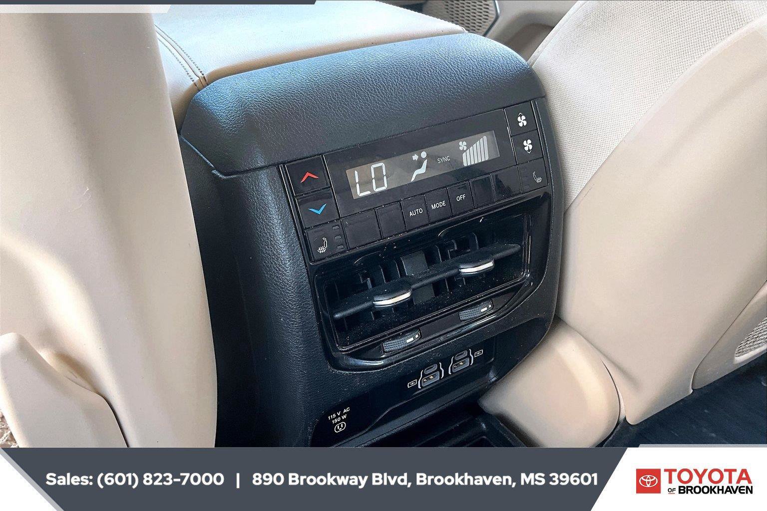 Used 2021 Jeep Grand Cherokee L Limited RWD image 25