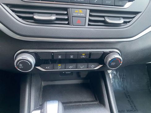 Used 2021 Nissan Altima 2.5 S image 17