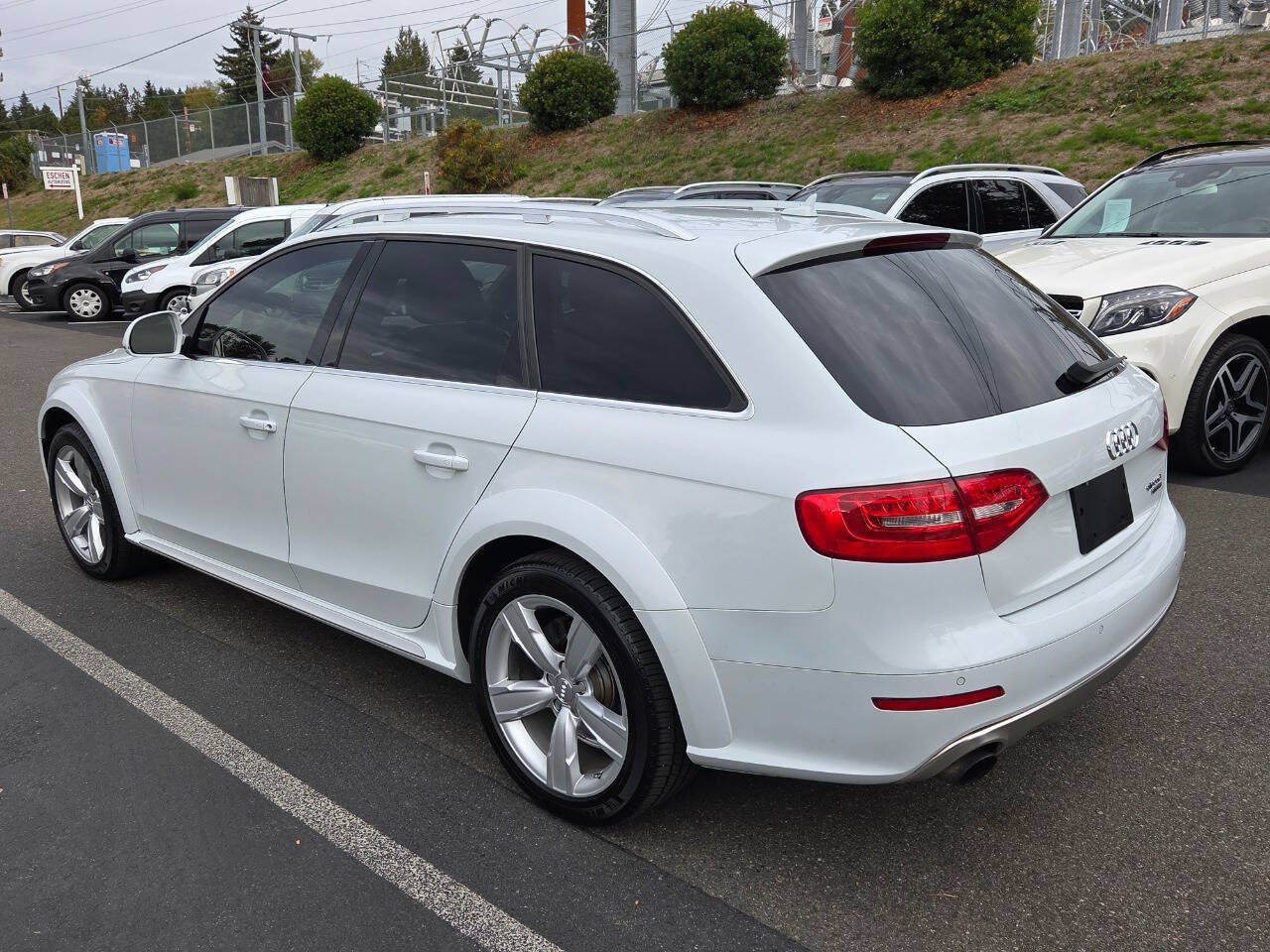 Used 2016 Audi A4 Premium Plus AWD/4WD image 5