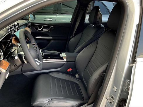 New 2025 Mercedes-Benz GLC 350e 4MATIC image 17