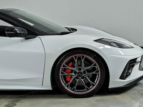 Used 2023 Chevrolet Corvette Stingray Premium Conv w/ Z51 Performance Package image 15