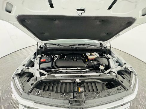 Used 2025 Chevrolet Silverado 1500 LT image 31