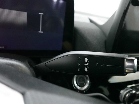 Used 2024 Honda Prologue EX image 23