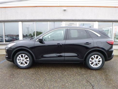 Used 2023 Ford Escape Active image 2