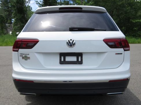 Used 2019 Volkswagen Tiguan SEL AWD/4WD image 6