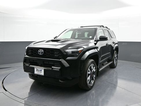 New 2025 Toyota 4Runner TRD Sport image 1
