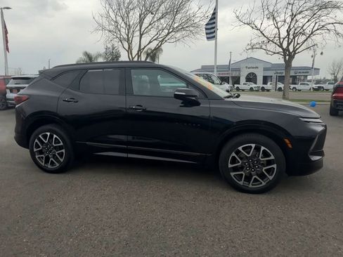 Used 2025 Chevrolet Blazer RS image 8