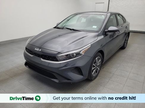 Used 2024 Kia Forte LXS image 1