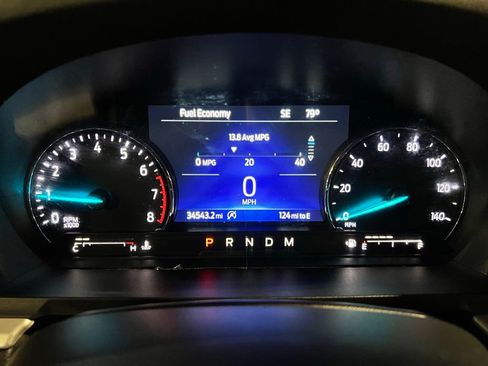 Used 2020 Ford Explorer XLT image 26