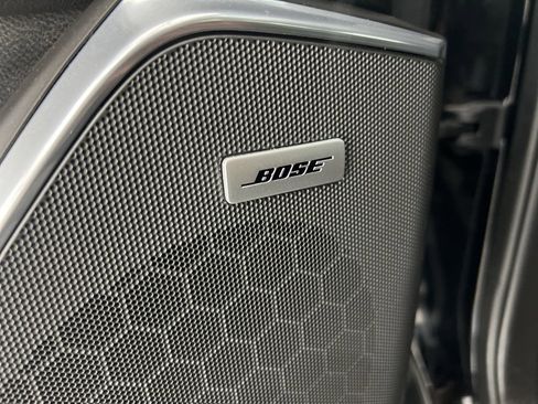 Used 2019 Cadillac Escalade Luxury image 23