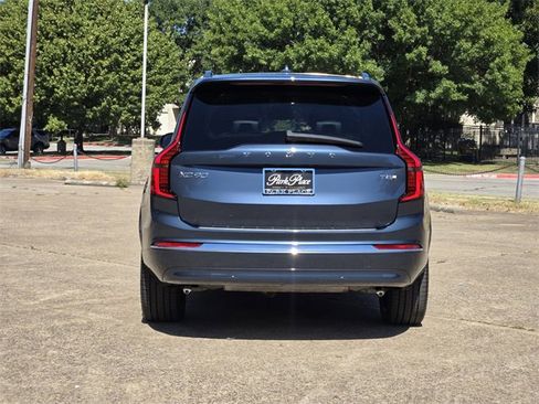 Certified 2025 Volvo XC90 T8 Plus w/ Protection Package Premier image 8