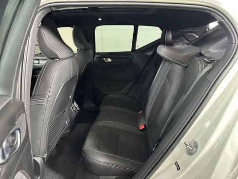 Used 2023 Volvo XC40 Recharge Plus w/ Protection Package Premier image 24