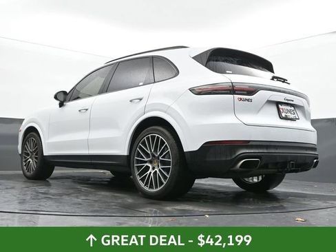 Used 2022 Porsche Cayenne image 49