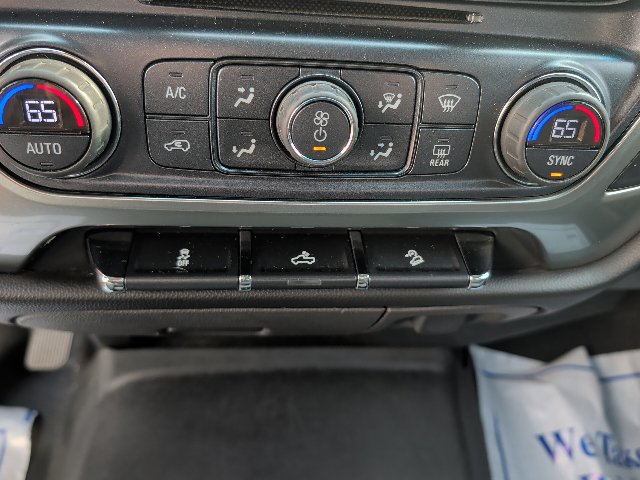Used 2017 Chevrolet Silverado 1500 LT w/ All Star Edition AWD/4WD image 28