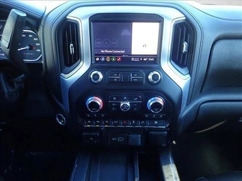 Used 2022 GMC Sierra 1500 SLT w/ SLT Premium Plus Package AWD/4WD image 15