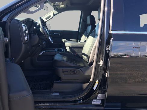 Used 2022 GMC Sierra 1500 SLT w/ SLT Premium Plus Package AWD/4WD image 9