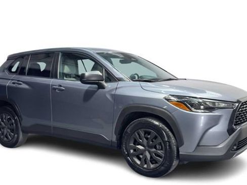 Used 2023 Toyota Corolla Cross L image 7