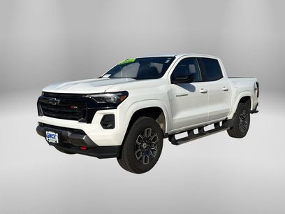 Used 2023 Chevrolet Colorado Z71 w/ Z71 Convenience Package 2