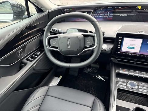 New 2026 Lincoln Nautilus Premier w/ Jet Appearance Package AWD/4WD image 12