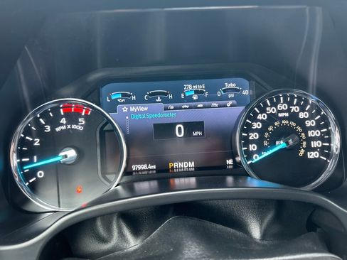 Used 2021 Ford F350 Lariat image 16