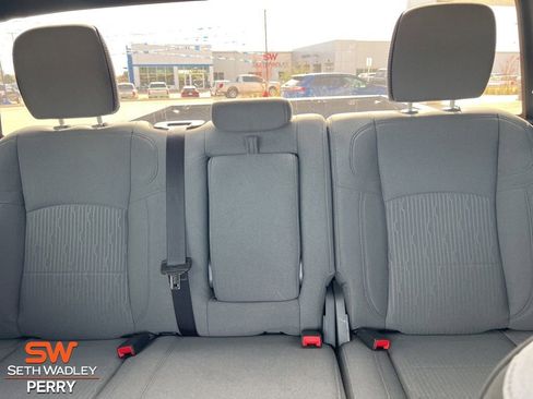 Used 2024 RAM 2500 Big Horn image 23