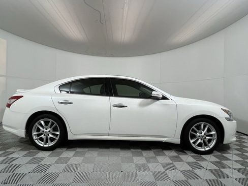 Used 2009 Nissan Maxima 3.5 SV w/ Premium Pkg image 8