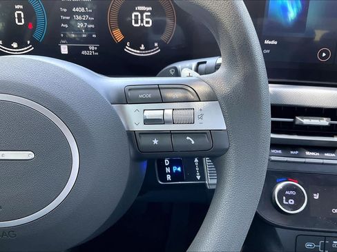 Certified 2025 Hyundai Sonata SEL FWD image 25