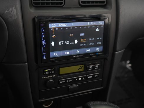 Used 2001 Toyota Solara SLE FWD image 18