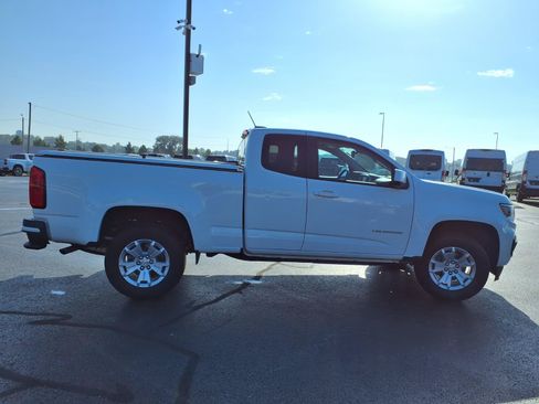 Used 2022 Chevrolet Colorado LT w/ Fleet Safety Package RWD image 29